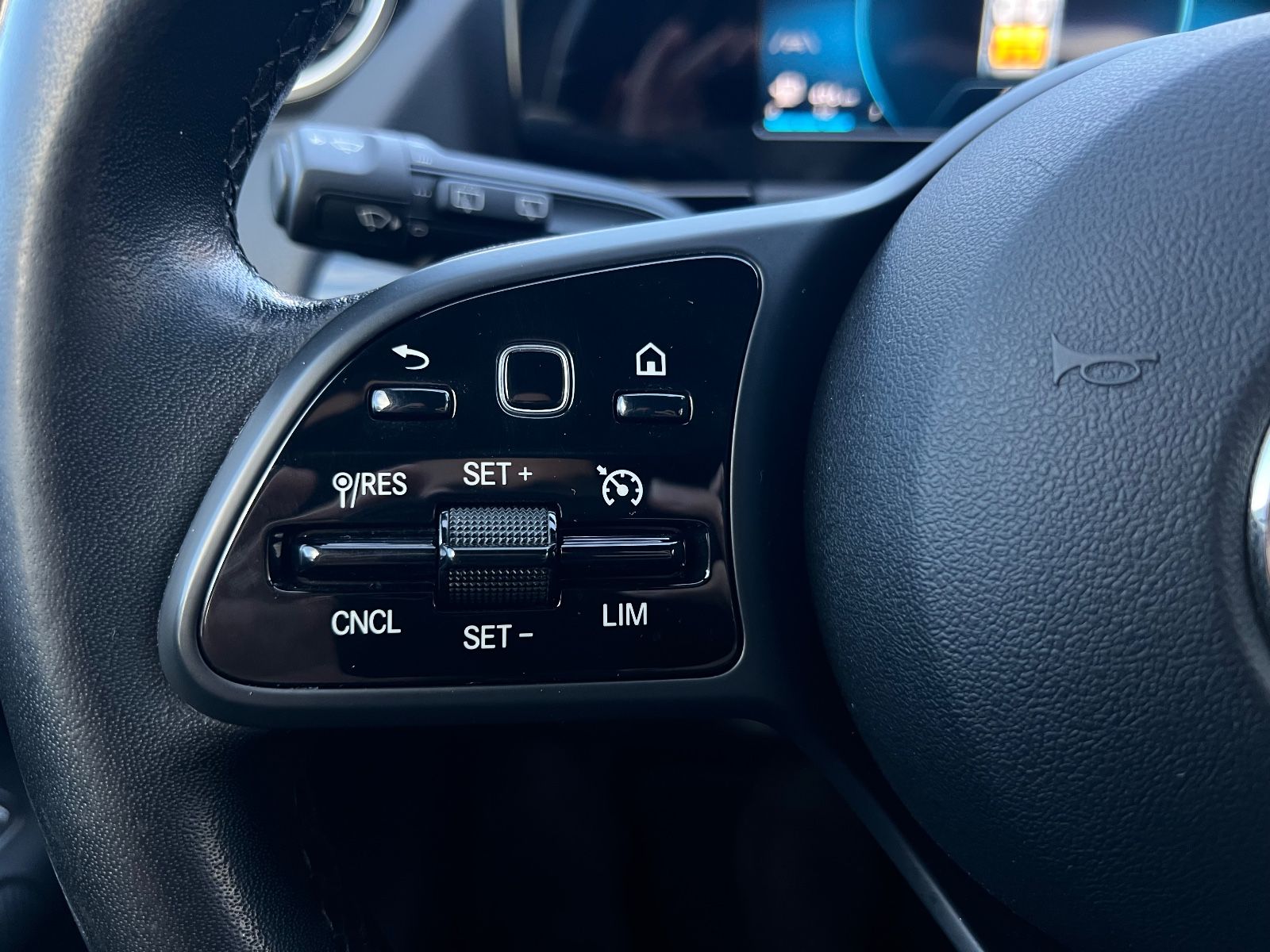 B 180 d *LED*84.000km*Automatik*Teilleder*Temp*