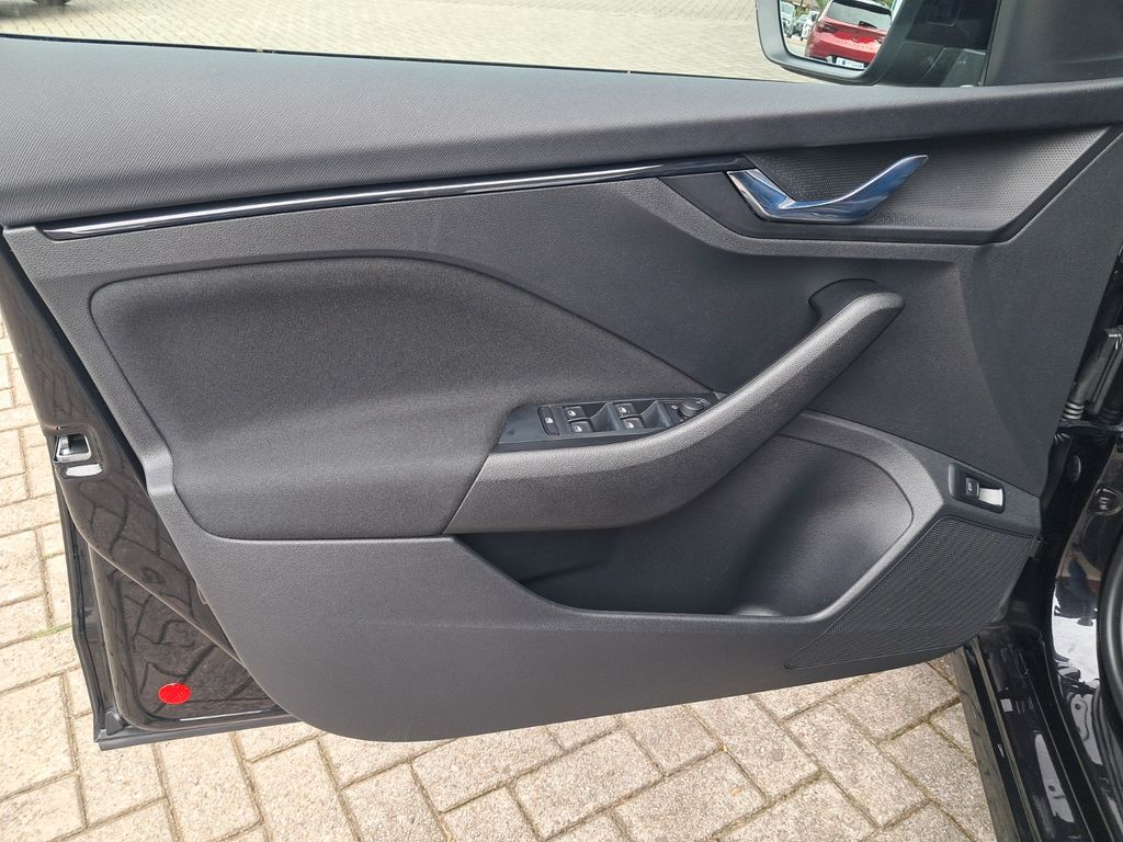 SKODA Kamiq 1.0 TSI DSG Drive AHK Kamera Allwetter - Bild 5