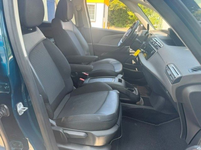 Fahrzeugabbildung Citroën Grand C4 Spacetourer Shine Pack LED 7 Sitze Kame