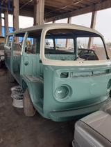 Volkswagen T2 Fensterbus 9 Sitzer H-Zulassung frame off - Volkswagen T2: Kleinbus