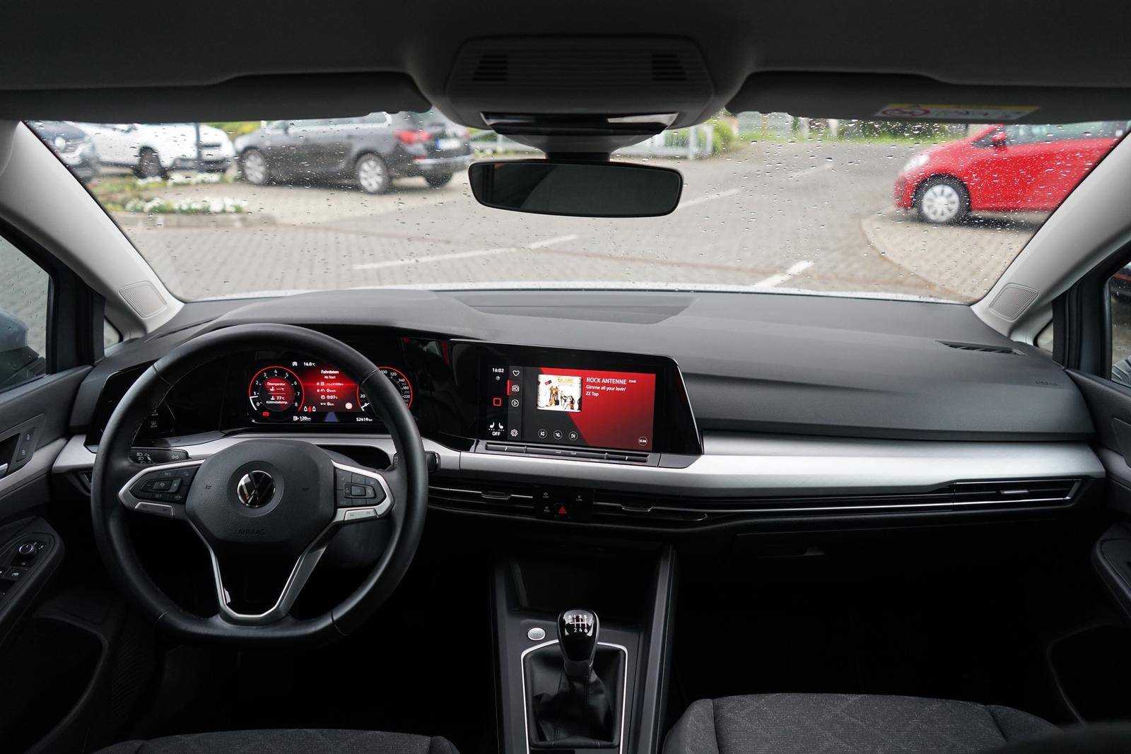 Volkswagen Golf VIII 1.5 TSI Life LED Navi App-Connect DAB, миниатюра 10