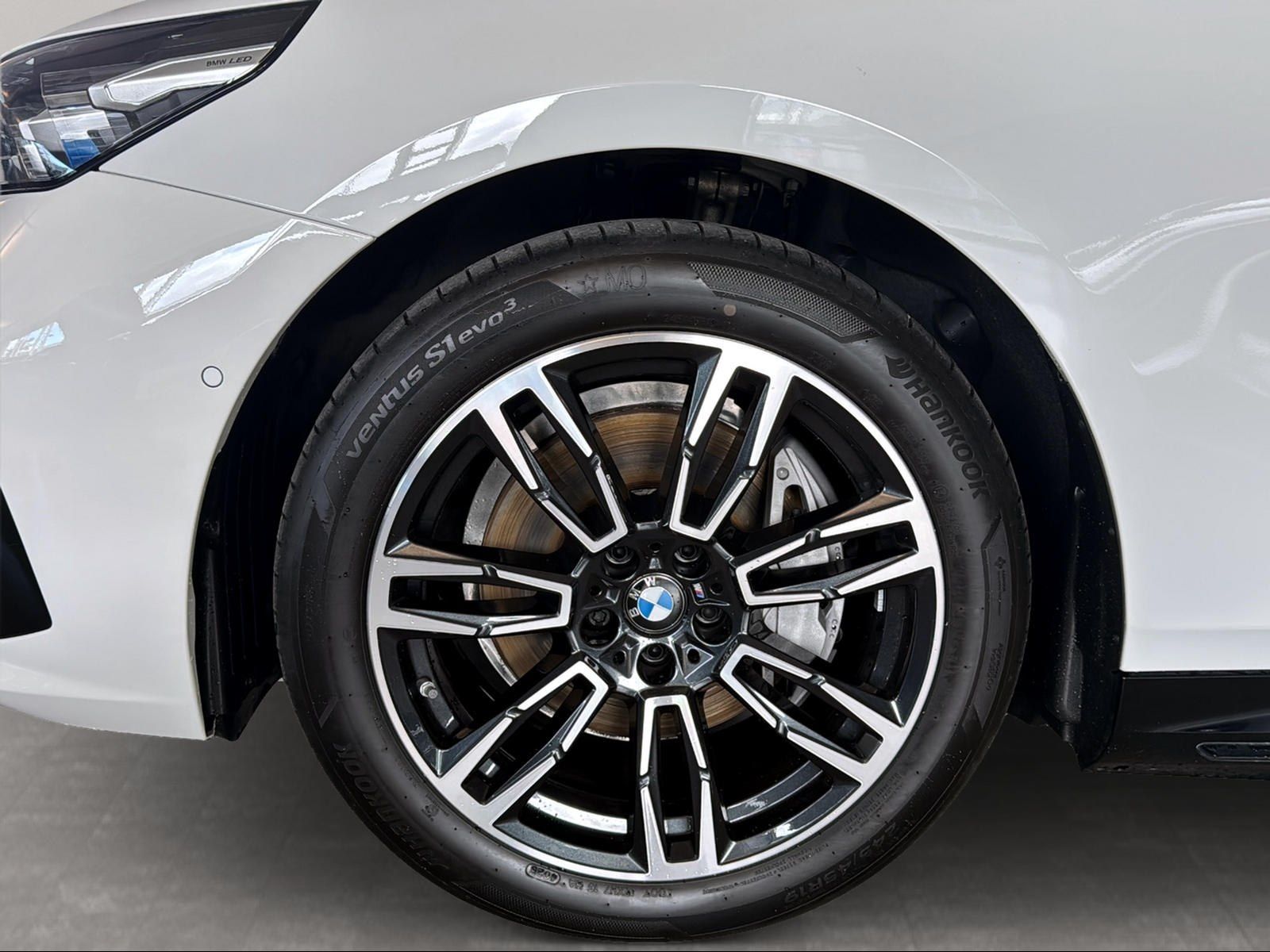 BMW i5 - Bild 13