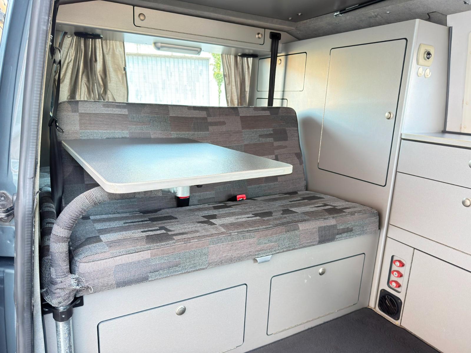VOLKSWAGEN T5 CALIFORNIA 2.5 TDI 131ch - CAMPING-CAR FISCHER - TOIT HAUT - CHAUFFAGE TRUMA - ATTELAGE