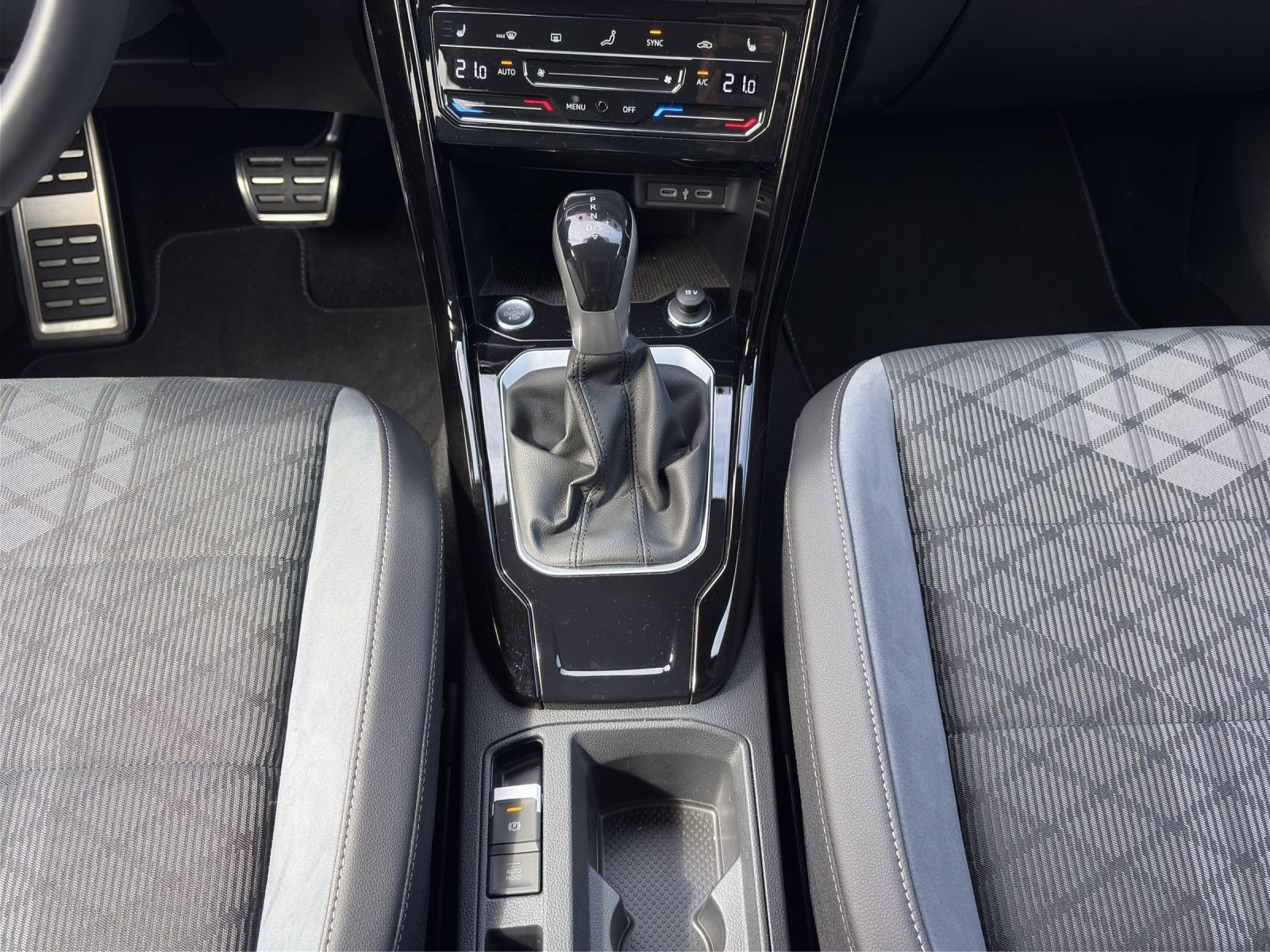 Volkswagen T-Roc - Bild 9