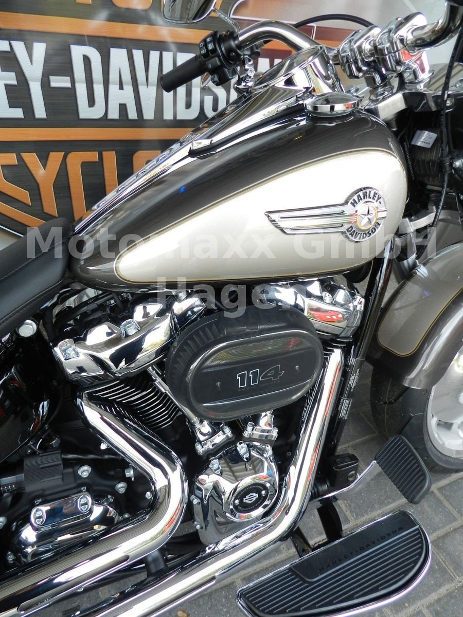Fahrzeugabbildung Harley-Davidson Softail Fat Boy 114  MJ 23 Two-Tone