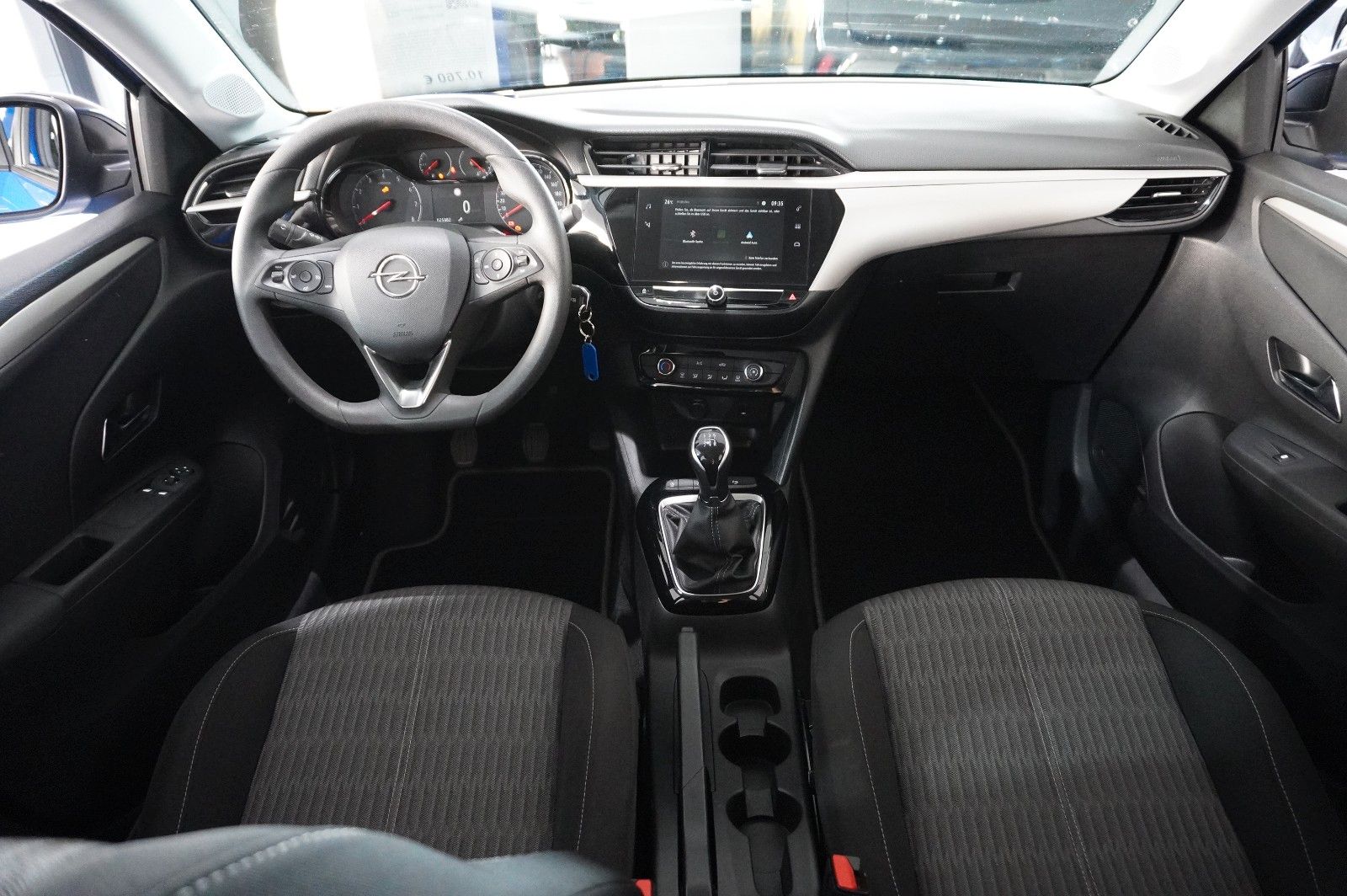 Fahrzeugabbildung Opel Corsa F 1.2 EDITION NAVI/KAMERA/TEMP./PDC/DAB+