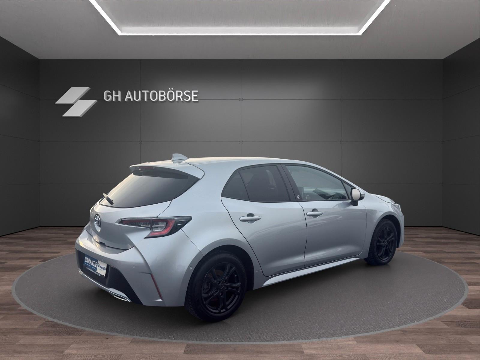 Toyota Corolla Hybrid Team D*AUTOMATIK*R-KAM*SPUR*ALU