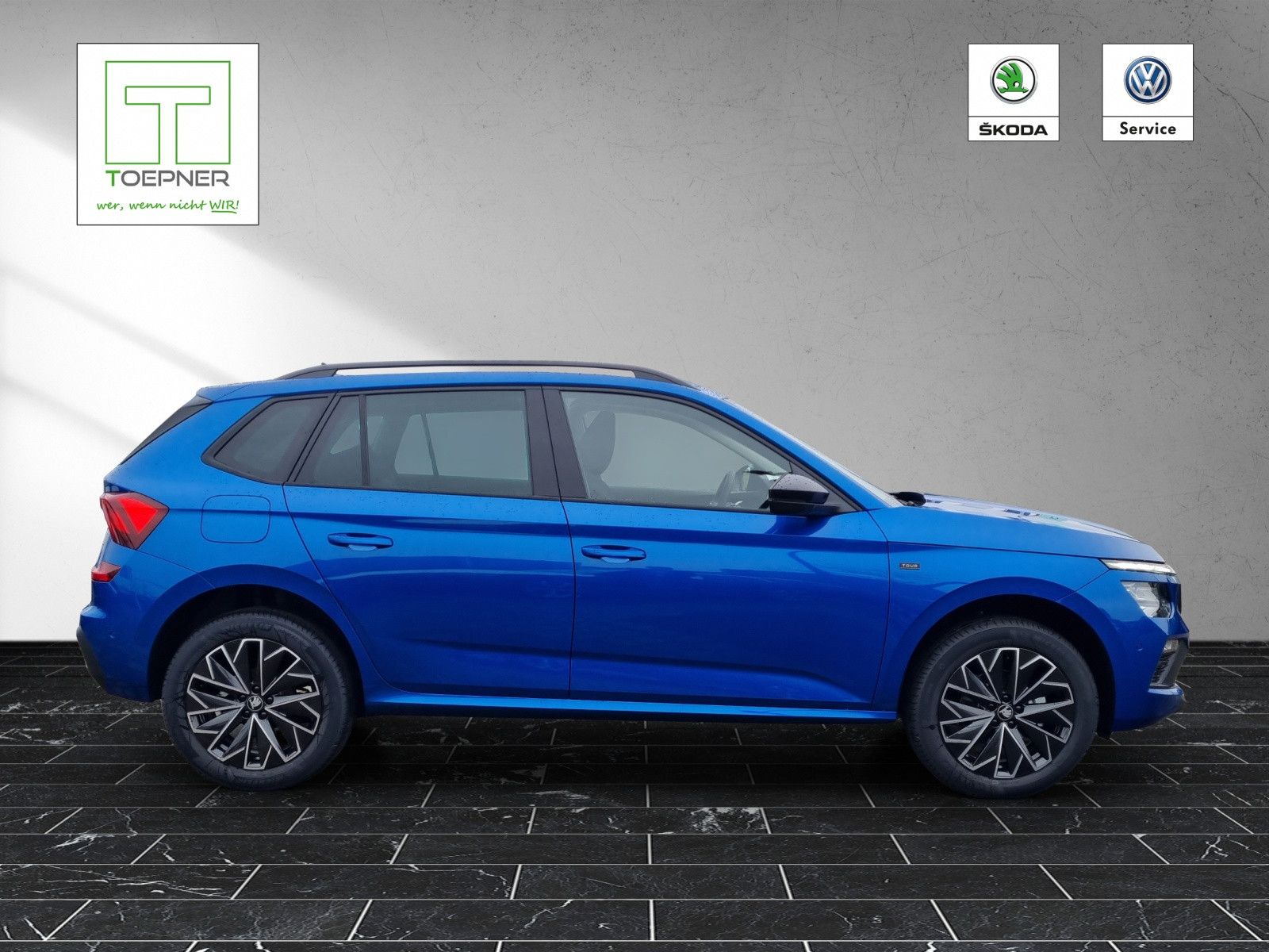 Fahrzeugabbildung SKODA Kamiq Tour 1,0 TSI 85KW/115PS DSG AHK Fahrassi+