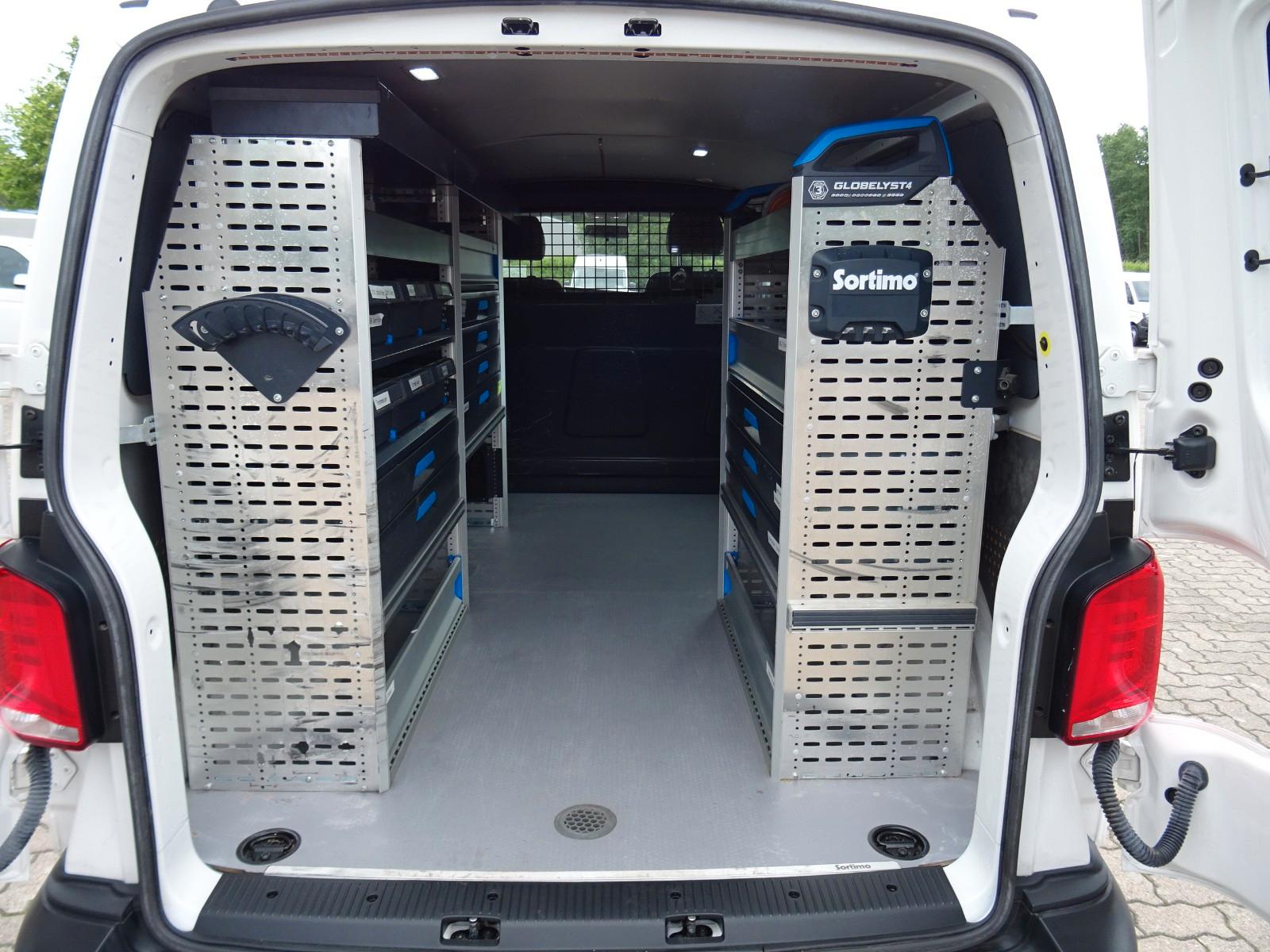 Volkswagen T6.1 Kasten LR AHK Standheizung Regale Kamera