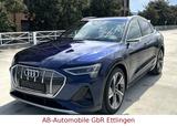 Audi e-tron Sportback 55 quattro S line NP: 126T¤ - blaue Audi e-tron