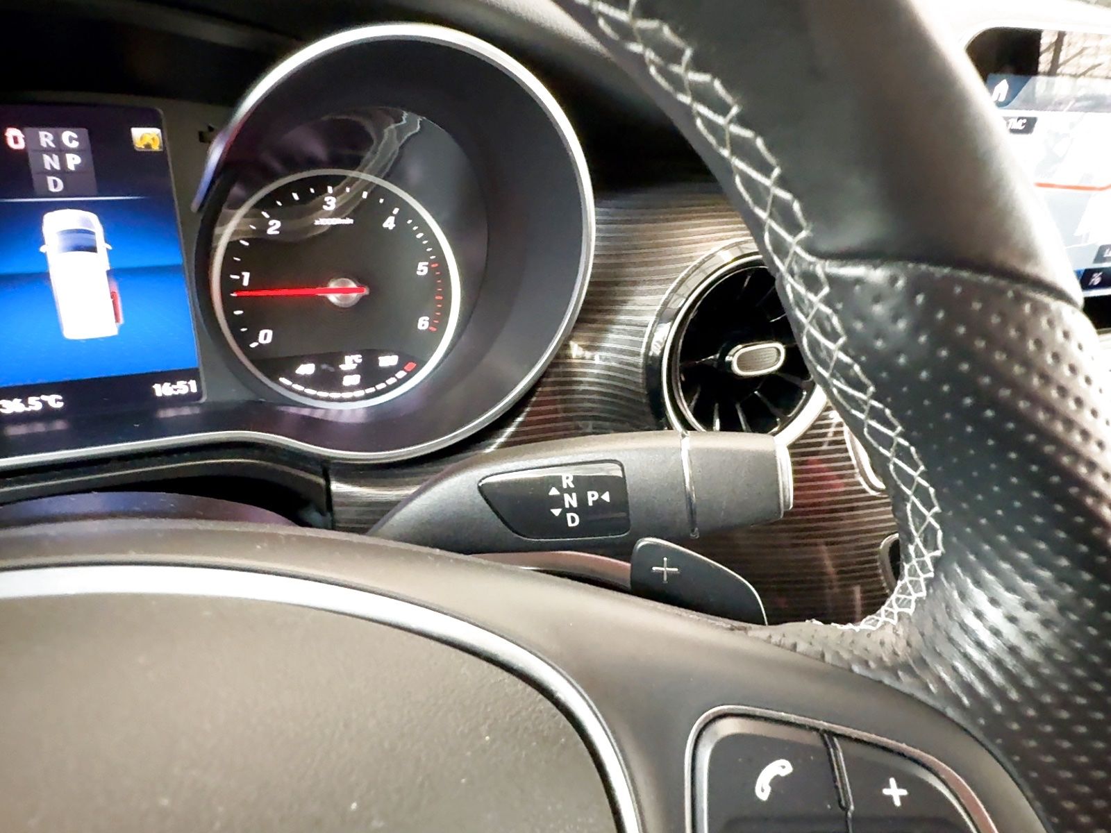 Mercedes-Benz V 220 d Avantgarde lang 360° LED Burmester foto 13