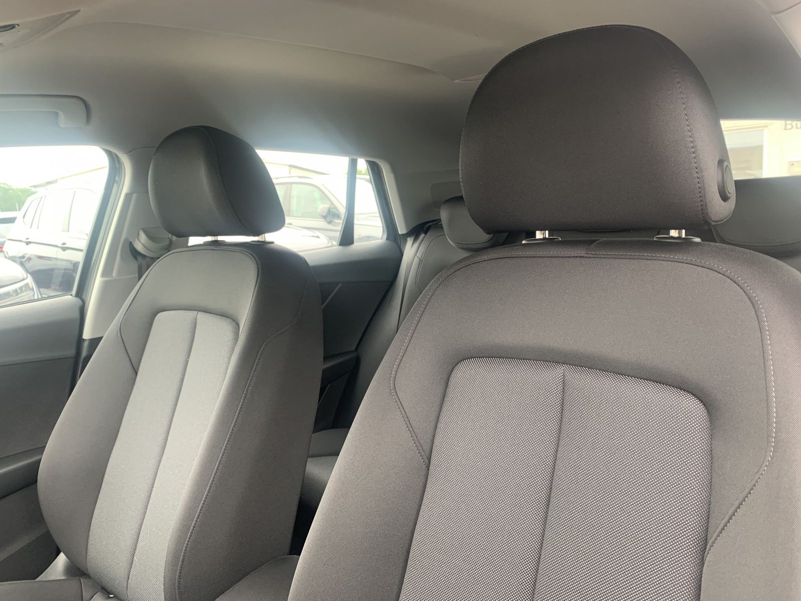 Fahrzeugabbildung Audi Q2 1.5 TFSI*Cam*Navi*LED*Klima*Assistenzpaket*