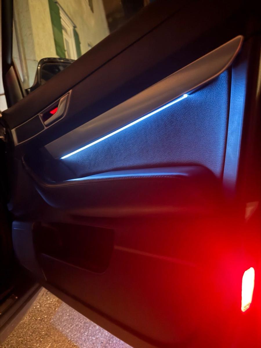 Audi  2010 — photo 13