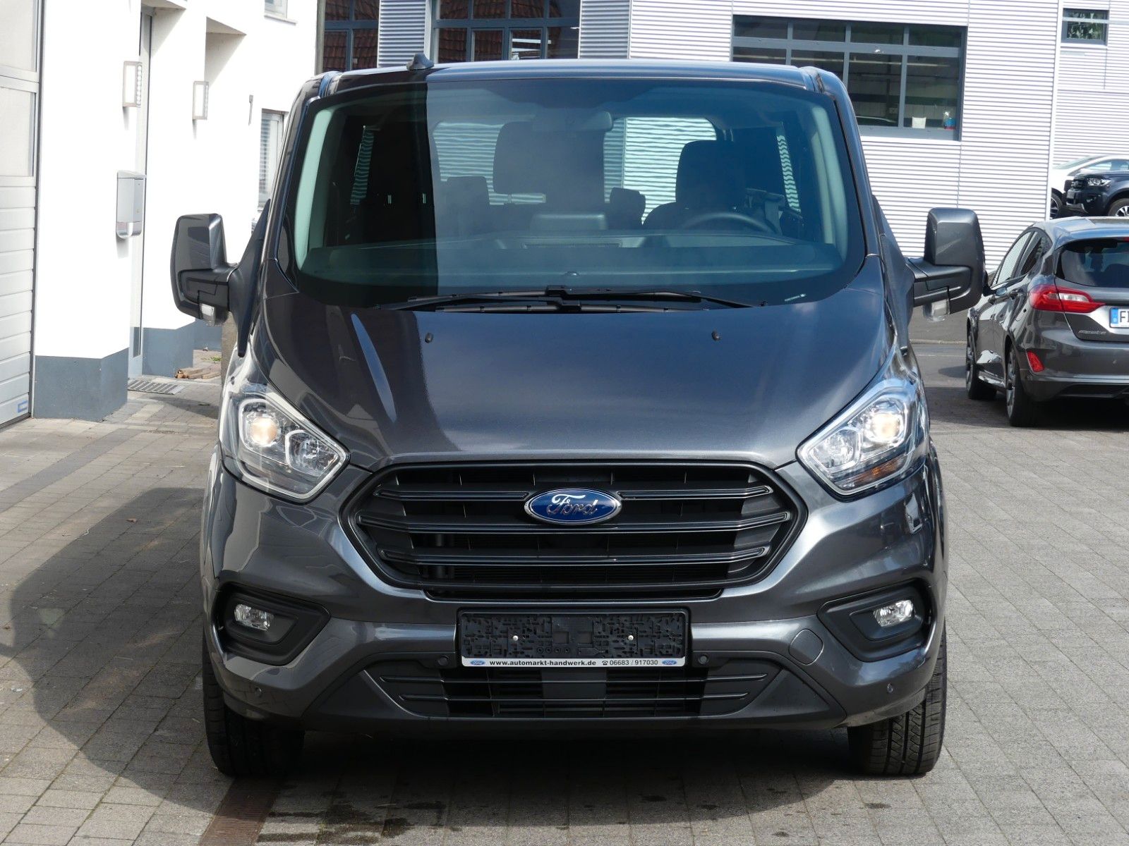 Fahrzeugabbildung Ford Transit Custom/Tourneo Custom Kombi 320 L2 Trend