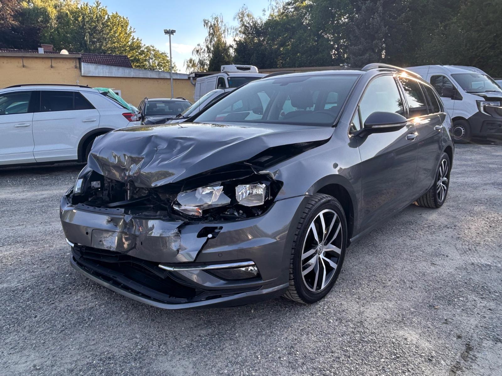 Volkswagen Golf VII Variant Comfortline Motor OK
