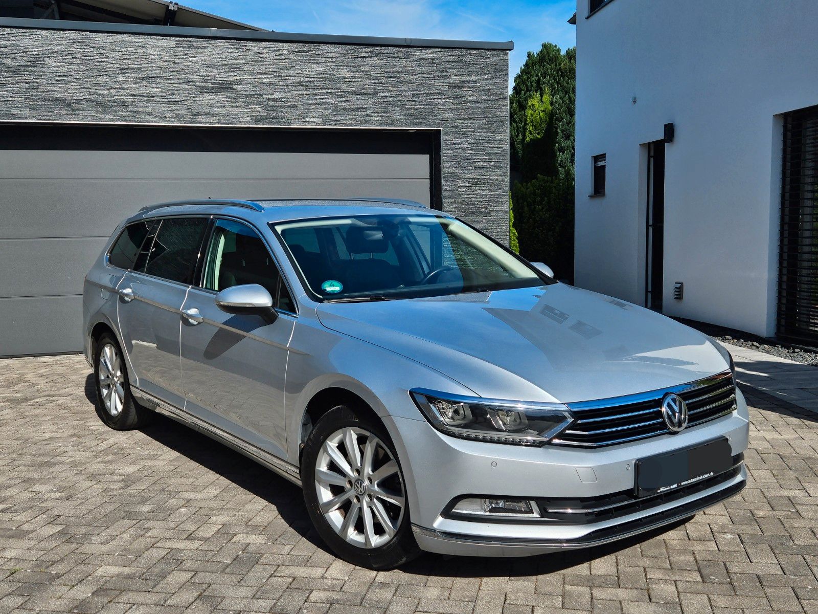 VW Passat Variant