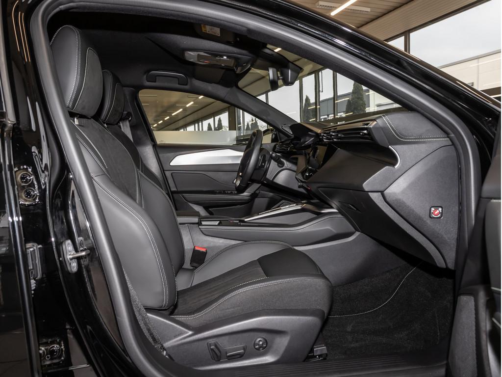 Peugeot 408 GT PureTech 130EAT8 ACC MATRIX-LED NAVI SHZ