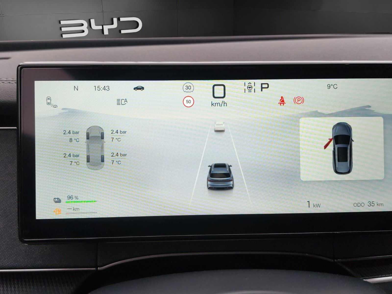 BYD SEAL 6