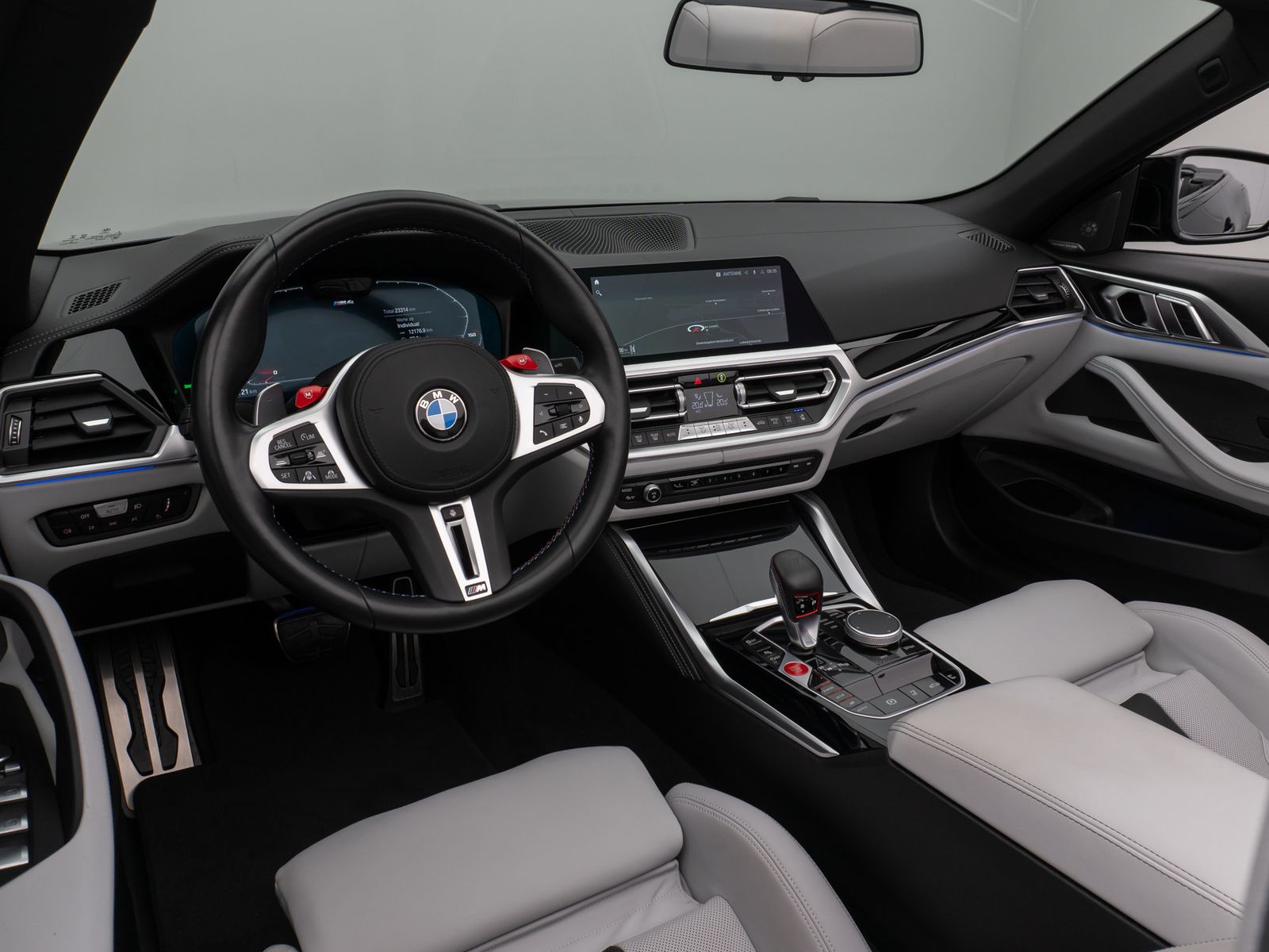 Fahrzeugabbildung BMW M4 Competition M xD Cabrio Kamera Laser HUD H/K