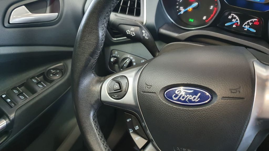 2.0 TDCi Titanium*PANO*SHZ*Tempomat*PDC