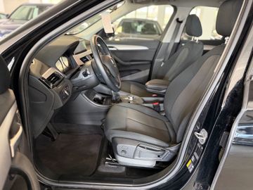 BMW X1 - 11