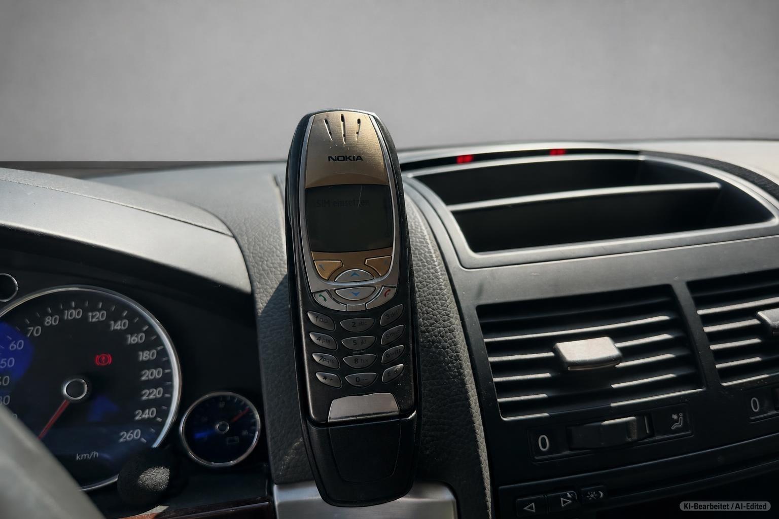 Volkswagen Touareg 2004 — photo 17