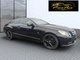 Mercedes-Benz E 200 E -Klasse Coupe E 200 CGI BlueEfficiency - Mercedes-Benz E 200: Coupe, Cgi