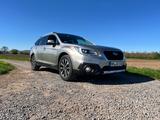 Subaru Outback 2.0D Sport Lineartronic Sport - silberne Subaru Outback