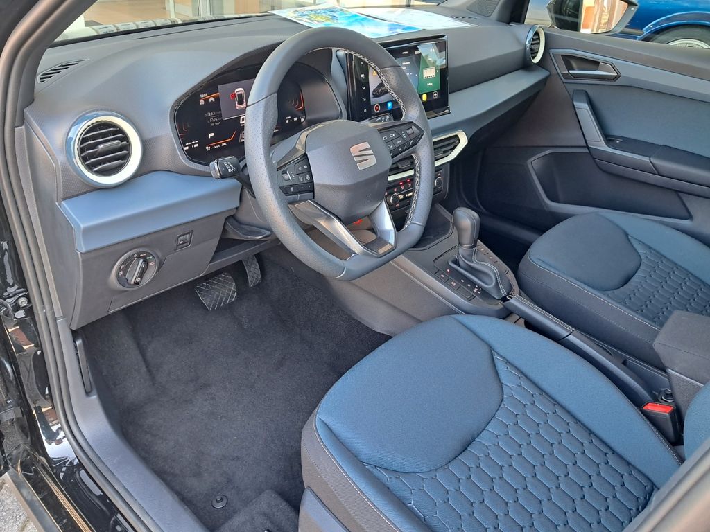 SEAT Arona 1.0 TSI Style DSG AHK Kamera LED - Bild 7