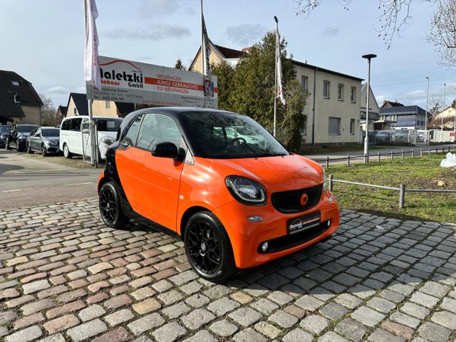 Smart ForTwo coupe*Panorama*Leder*SHZ*Tempomat*
