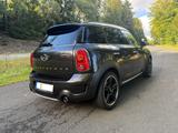 MINI Cooper S Countryman Aut Nav Xen 5Sitz DAB AHK BT - MINI Countryman Serie von privat