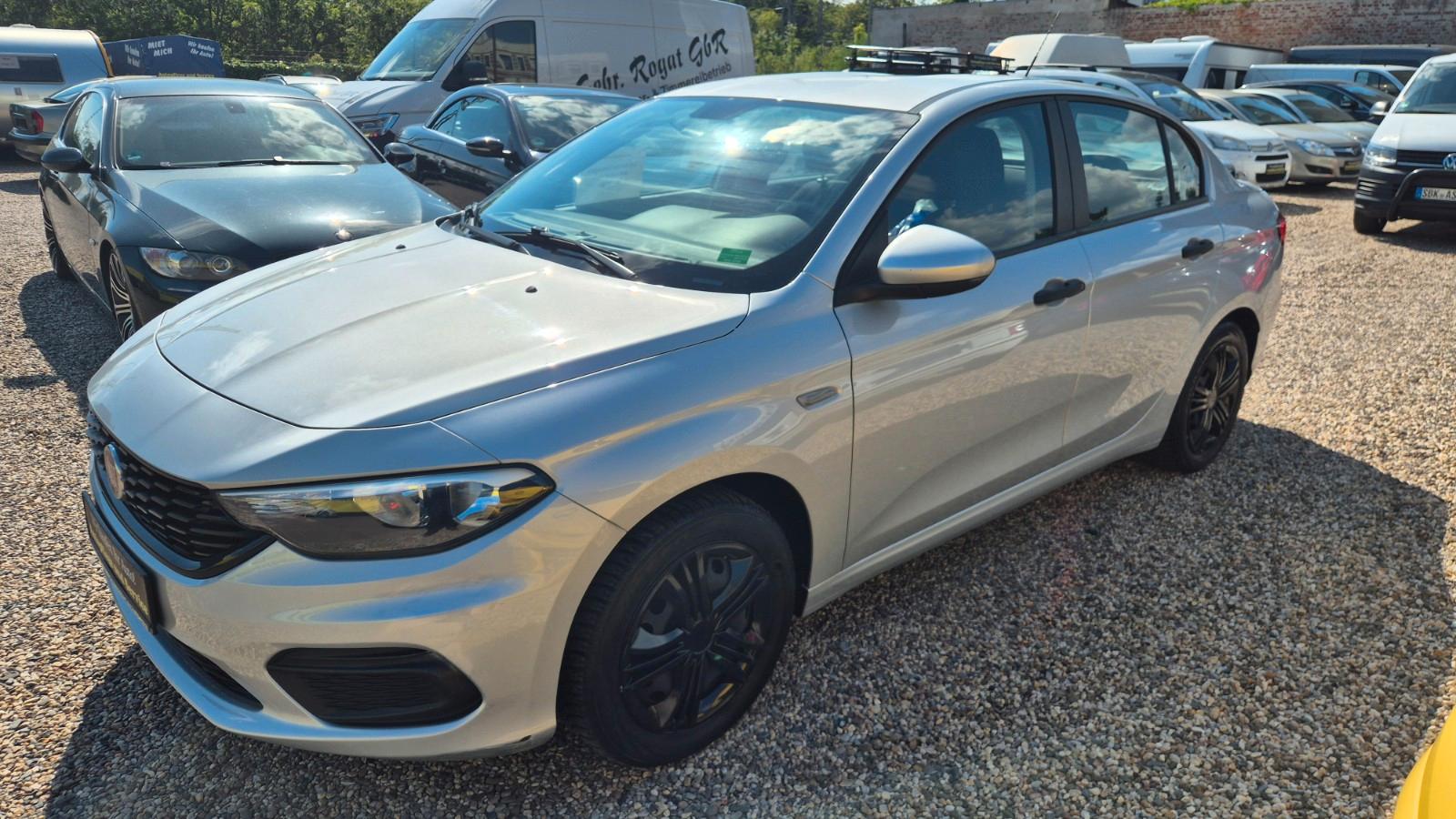 Fiat Tipo Pop, erst 35000 Km gelaufen !