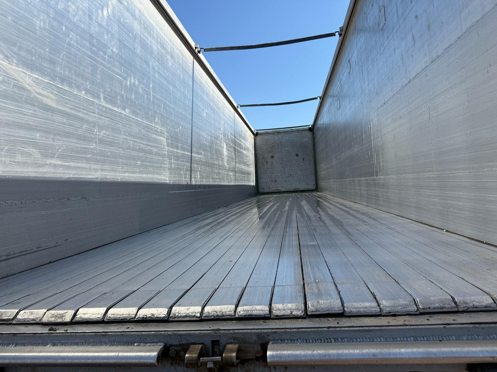 Fahrzeugabbildung Knapen K100 Schubboden 92m³ 10 mm Boden, top Zustand