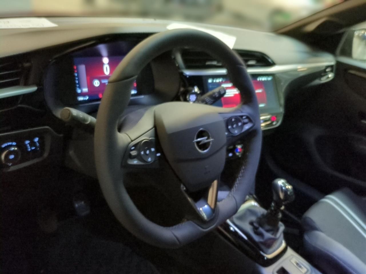 Fahrzeugabbildung Opel Corsa 1.2T GS - Navi, Sitz-.Lenkradhzg, Klimaaut