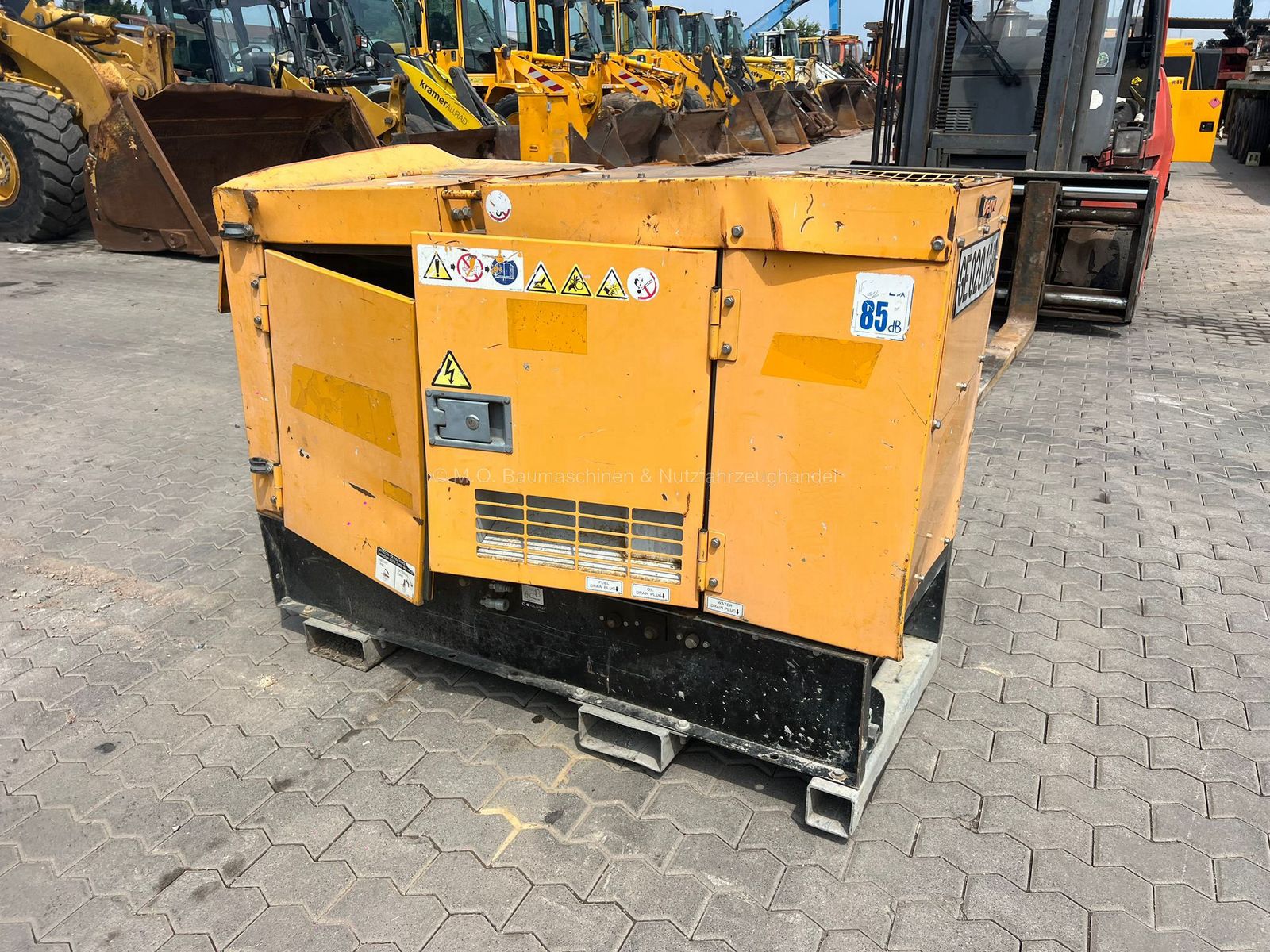 Fahrzeugabbildung Andere Denyo 20 KVA / Generator /