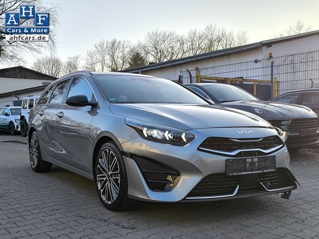 Kia cee'd 1.5 T-GDI DCT7 OPF GT Line NAVI AUT R-CAM