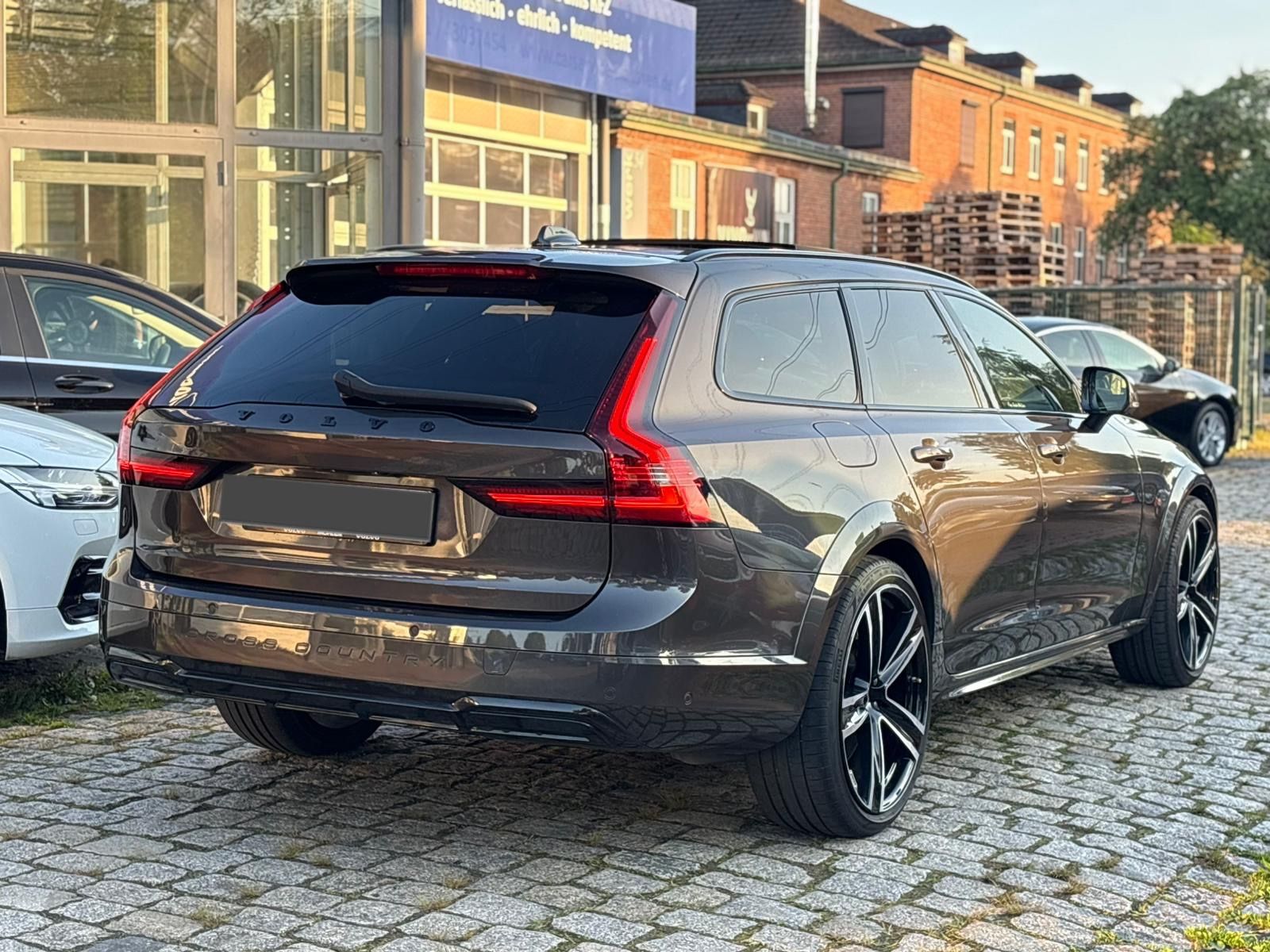 Volvo V90 Cross Country Ultimate AWD B5 HEICO foto 7