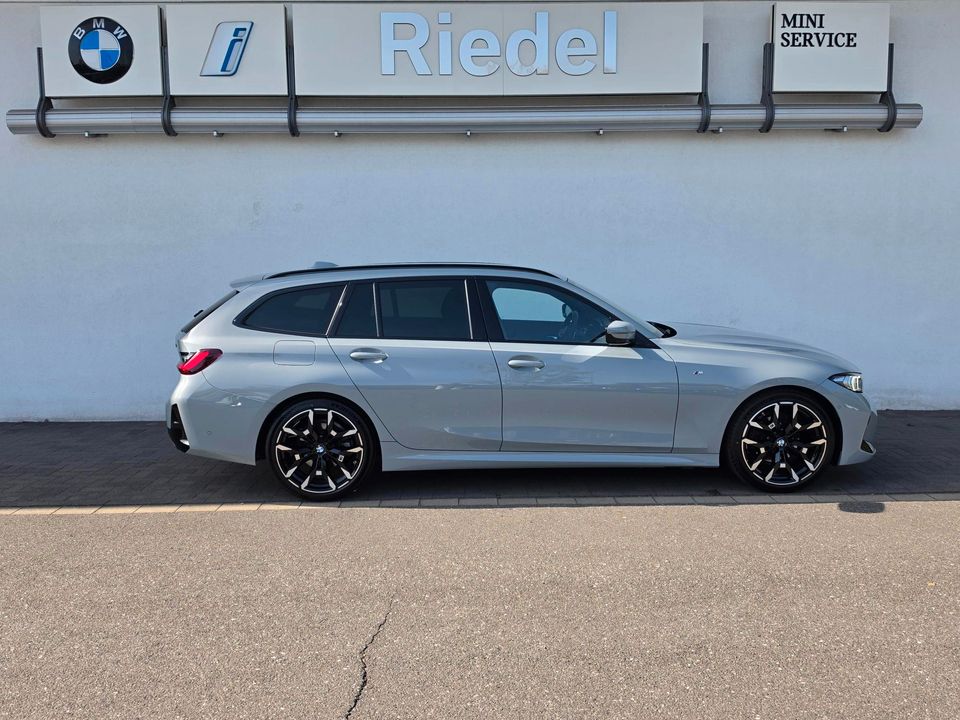 BMW 320d Touring M Sportpaket Head-Up ab 2,49% foto 2