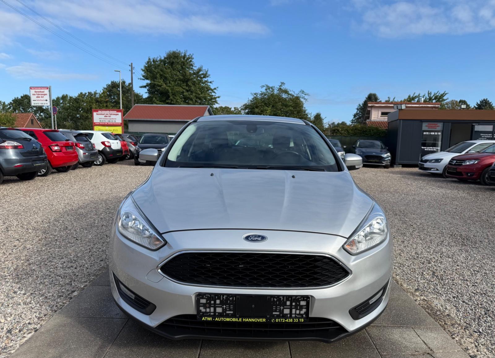 Ford Focus 1,6 Titanium Sportsitze Sport Lenkrad