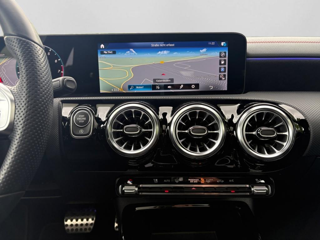 Mercedes-Benz CLA 35 AMG 4M SB LED|AMBI|TEMP|KAM|PANO|SHZ