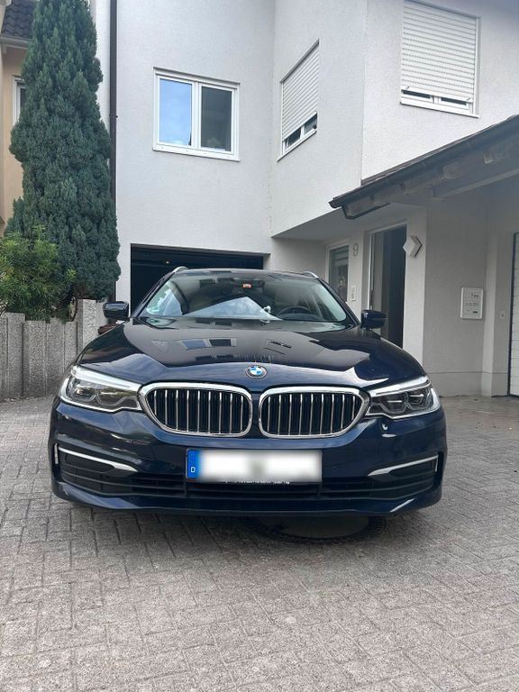 Image of BMW 530