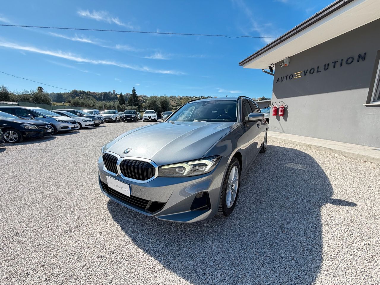 BMW Bmw 316d Touring mhev 48V 122 cv automatica 142. imagem 3