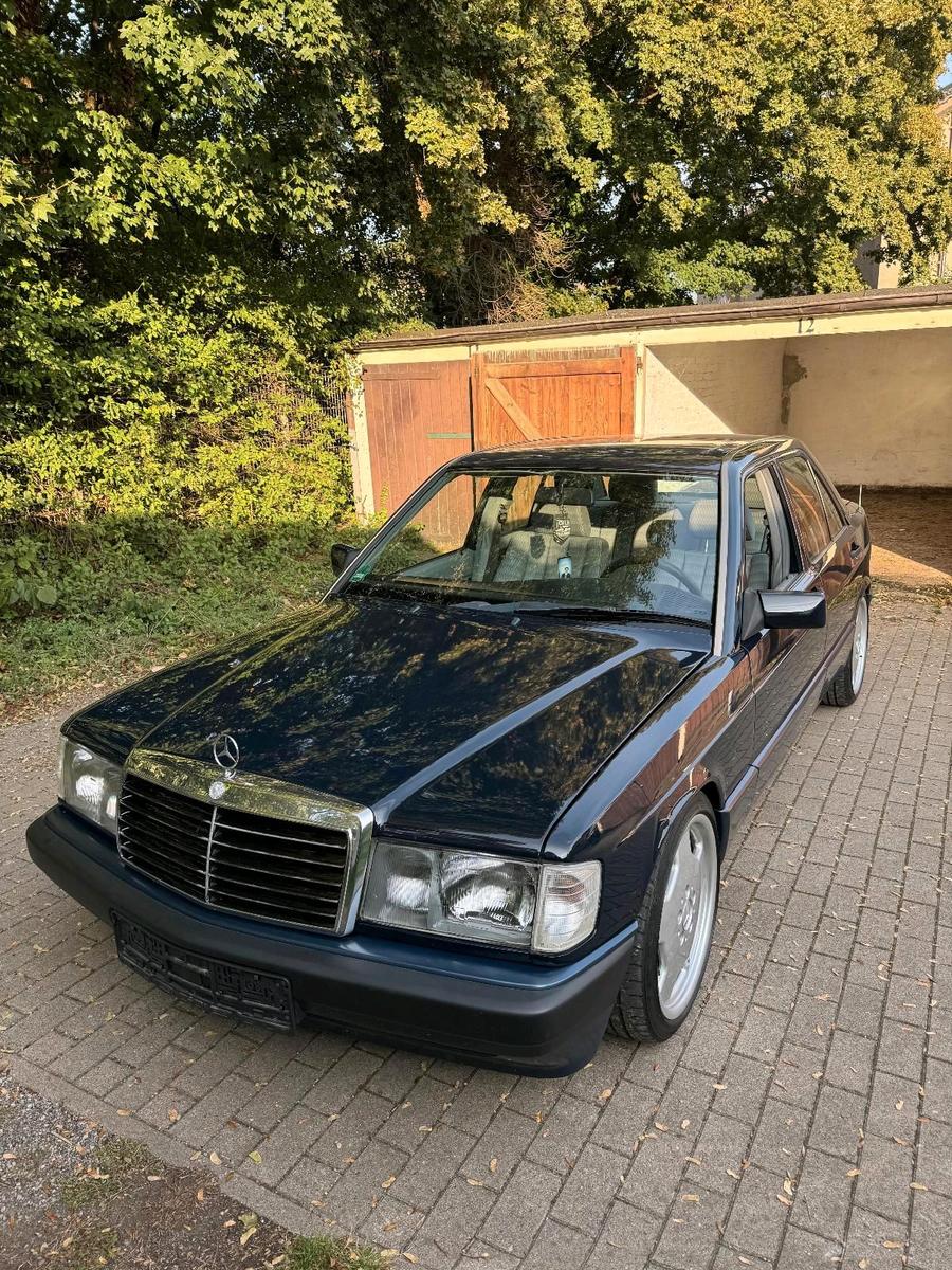 Mercedes-Benz 190