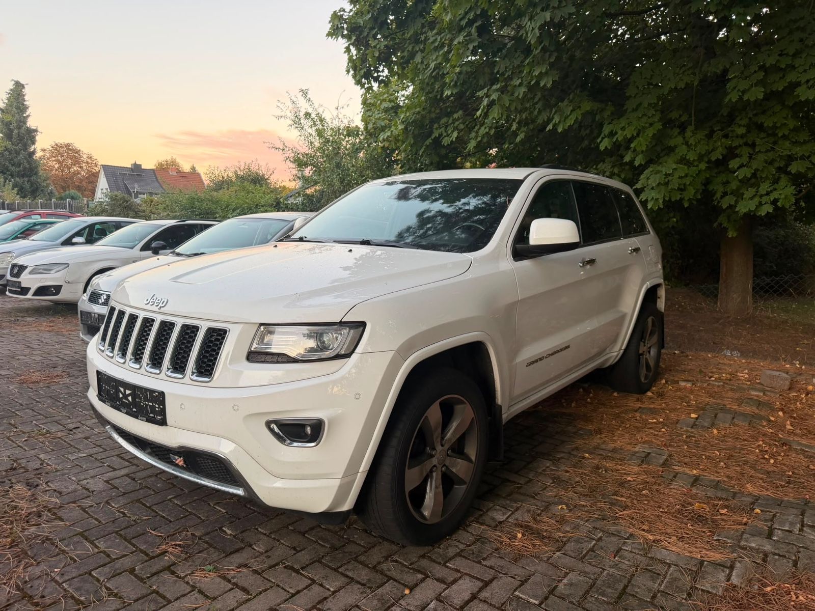 Jeep Grand Cherokee Laredo 3.0 V6 140kW Automatik
