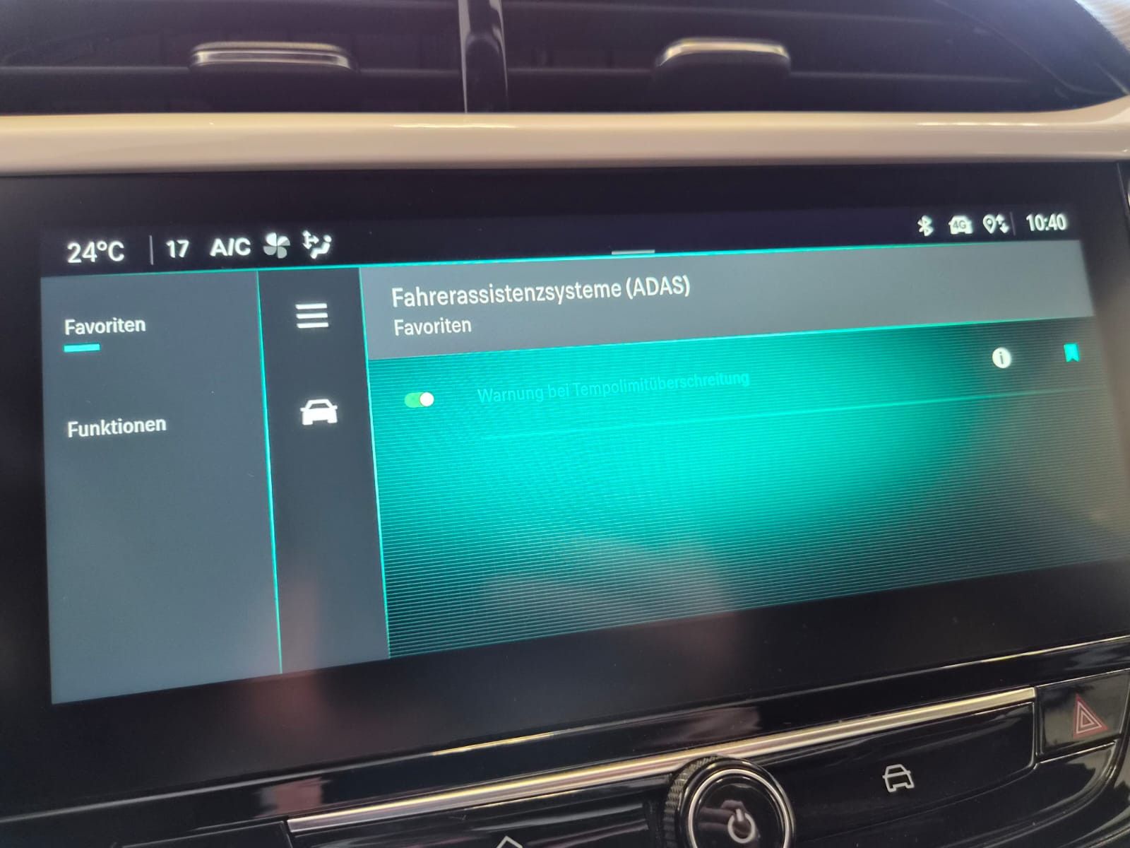 Fahrzeugabbildung Opel Corsa F GS / KAMERA/NAVI/CARPLAY/6TKM