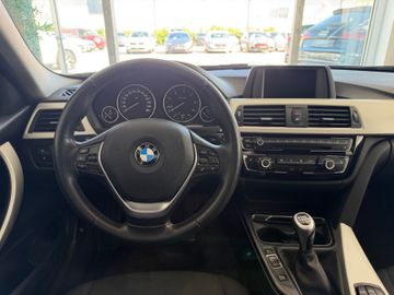 BMW 320 - 10