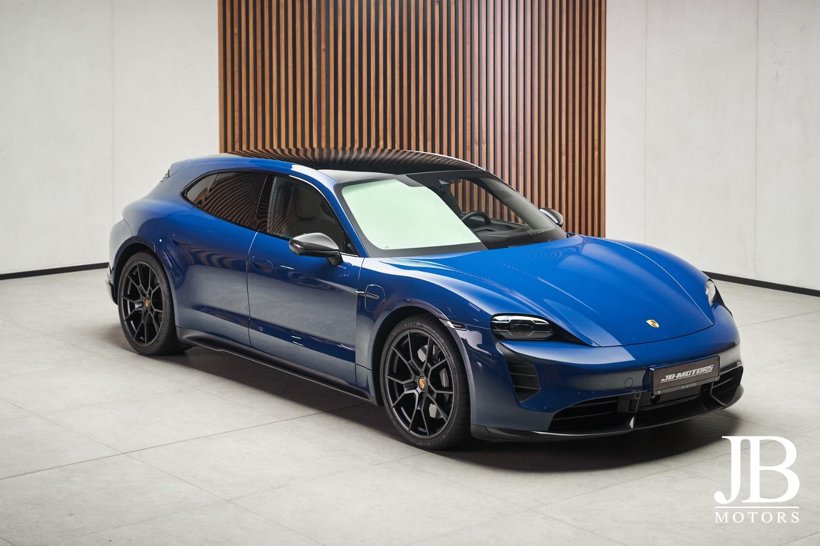 Porsche Taycan Sport Turismo GTS PTS Burmester Carbon