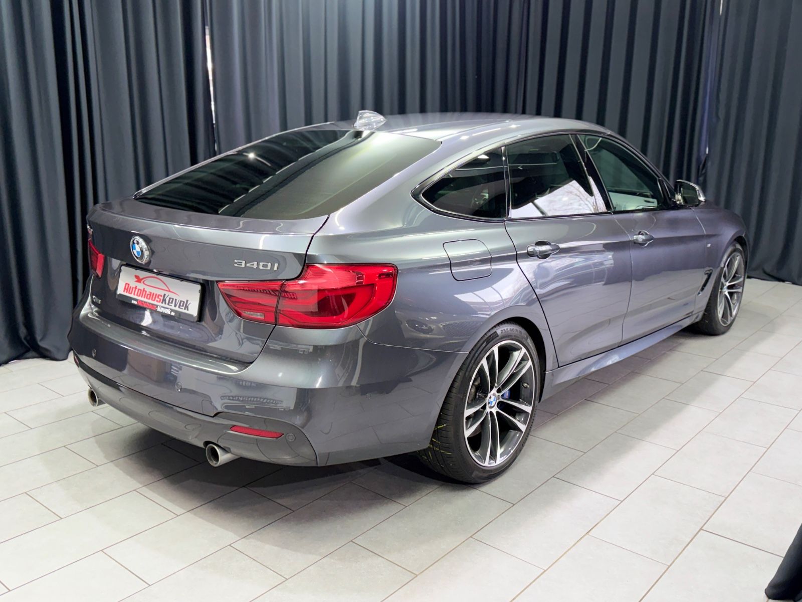 Fahrzeugabbildung BMW 340i GT xDrive M Sport|LEDER|NAVI|HEAD-UP|AHK|