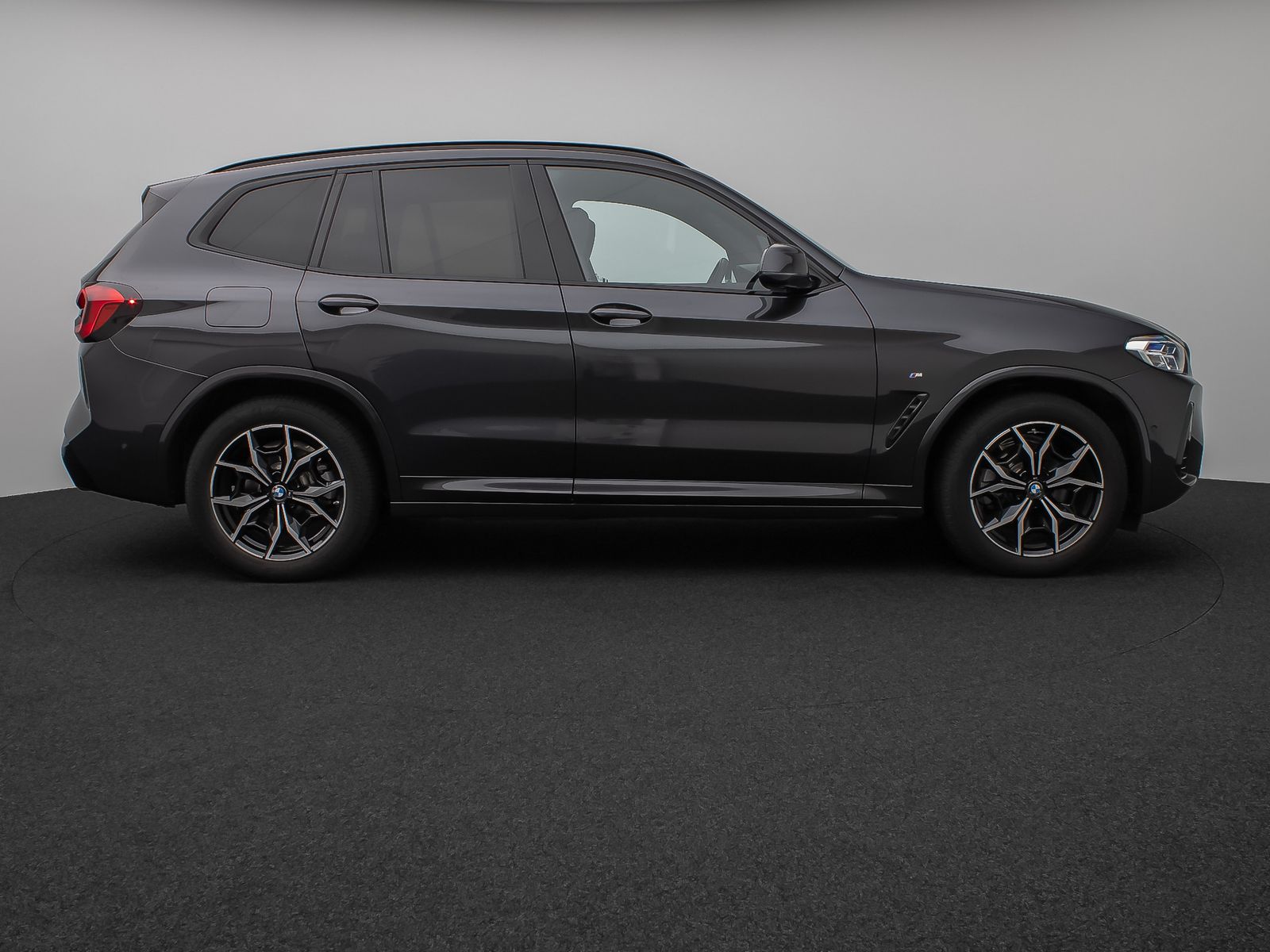 Fahrzeugabbildung BMW X3 xD20d  M Sport Kamera DAB HiFi Komfort 19Zoll