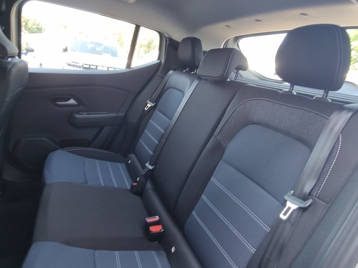 Fahrzeugabbildung Dacia Sandero Journey TCe 100